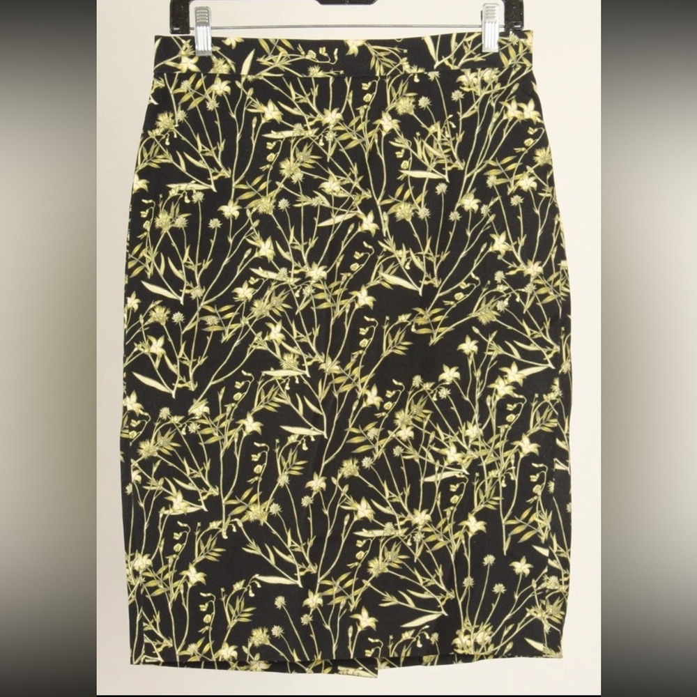 Banana Republic Skirt Women’s 6 Black Green Floral Pencil Stretch Unlined